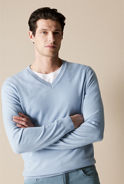 Merino V Neck Knit