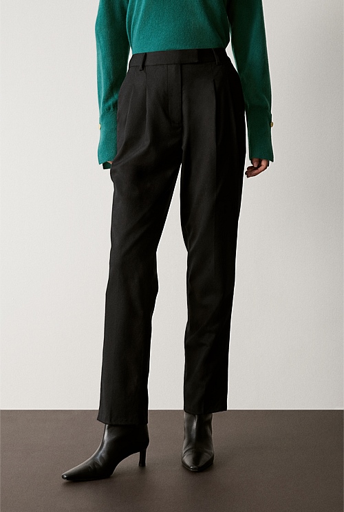 Stretch Wool Pleat Front Pant