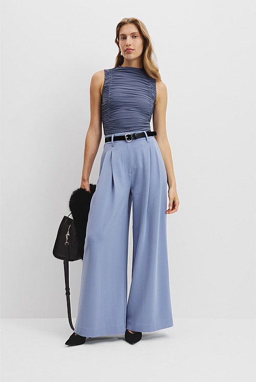 Soft Pleat Pant