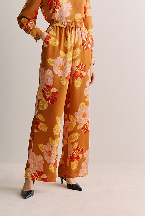 Satin Peony Print Relaxed Pant