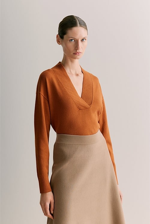 Cotton Cashmere Relaxed V Neck Knit