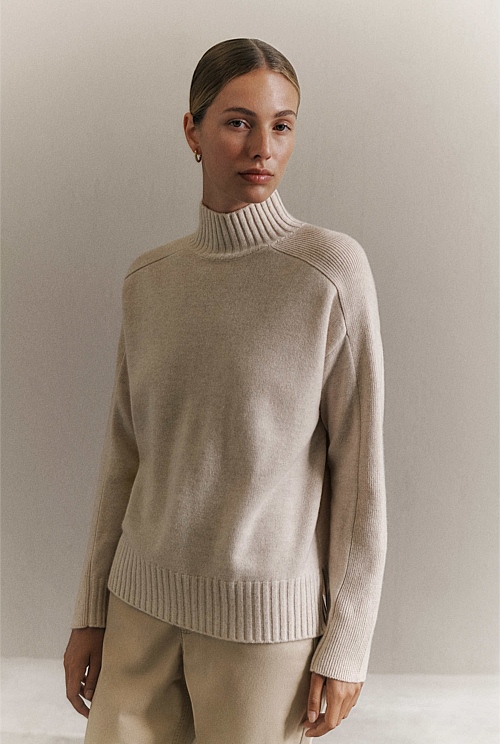 Merino Funnel Neck Pullover Merino Funnel Neck Pullover