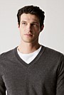 Merino V Neck Knit