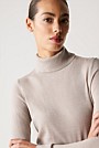 Merino Roll Neck Knit