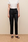 Linen Tapered Leg Pant