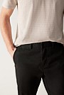 Slim Chino Pant
