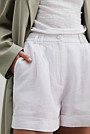 Organically Grown Linen Tuck Front Short