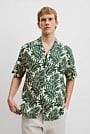 Organically Grown Linen Short Sleeve Leaf Print Shirt