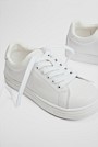 Ollie Sneaker