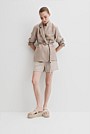 Arya Flatform