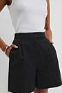 Tailored Short