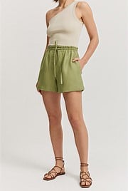 Organically Grown Linen Relaxed Short