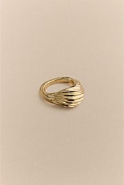 Era Twist Ring