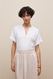 Relaxed V Neck T-shirt